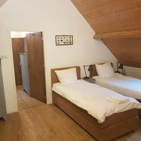 Holiday home In Het Koetshuis Apeldoorn