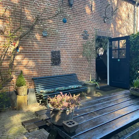 In Het Koetshuis *
