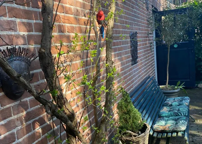 Holiday home In Het Koetshuis *