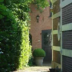 In Het Koetshuis 펜션